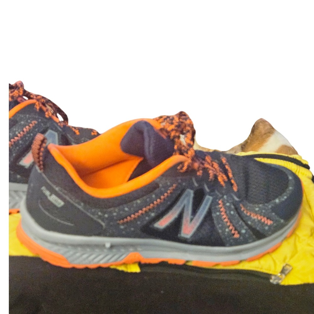 New Balance FuelCore T590v4 Women's Trail Running Shoes Athletic Sneakers